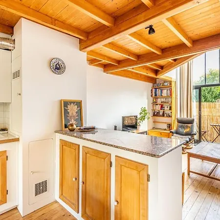 Guestready - Rare 20th Century Duplex Appartamento Parigi
